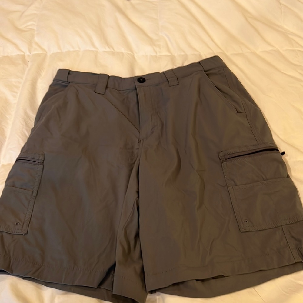Magellan shorts